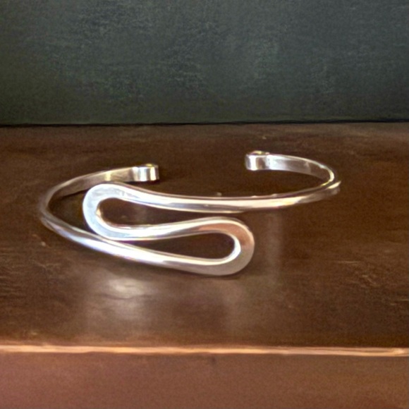 Modernist Cuff Bracelet Sterling Silver Plated Handmade - Picture 2 of 6